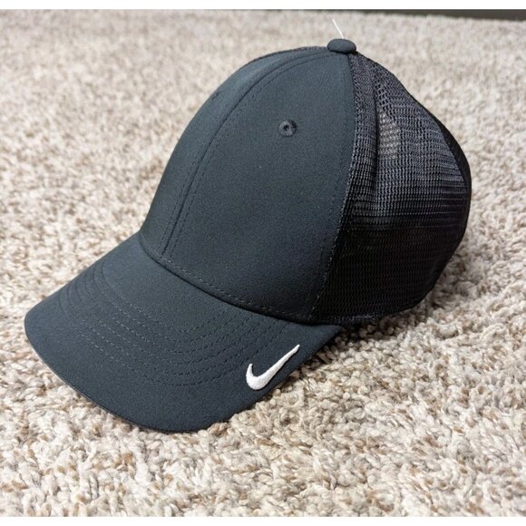 NEW Nike Hat Adult Men's L/XL Black Stretch To Fit Legacy 91 Mesh Dri-Fit Golf - Picture 1 of 8